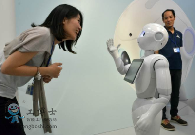 与Pepper机器人面对面 一场关于未来服务的温情对话